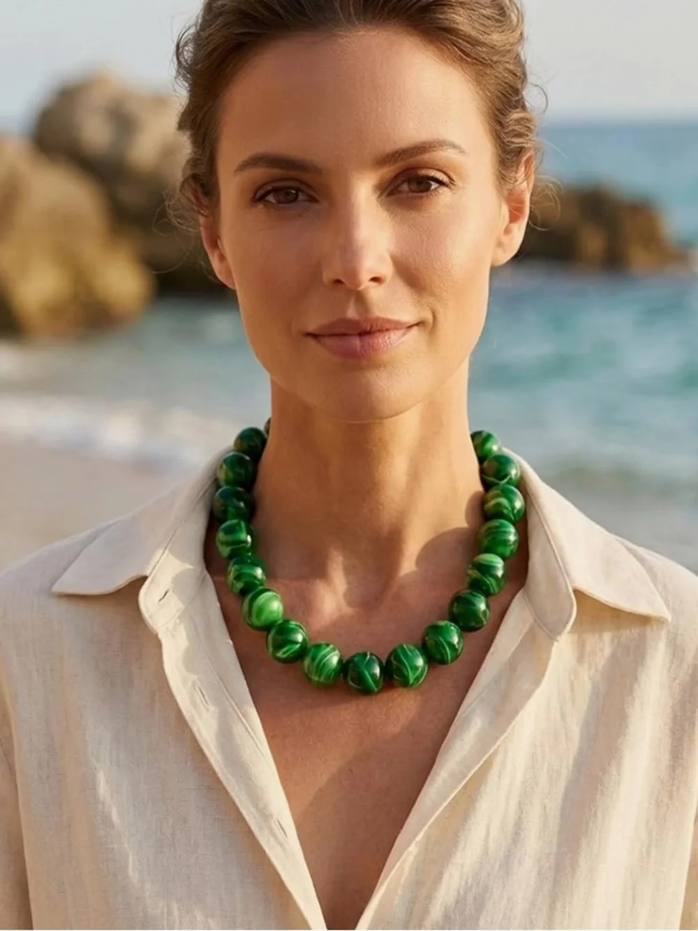 Green Beaded Marbled Necklace - Picture 7 of 8